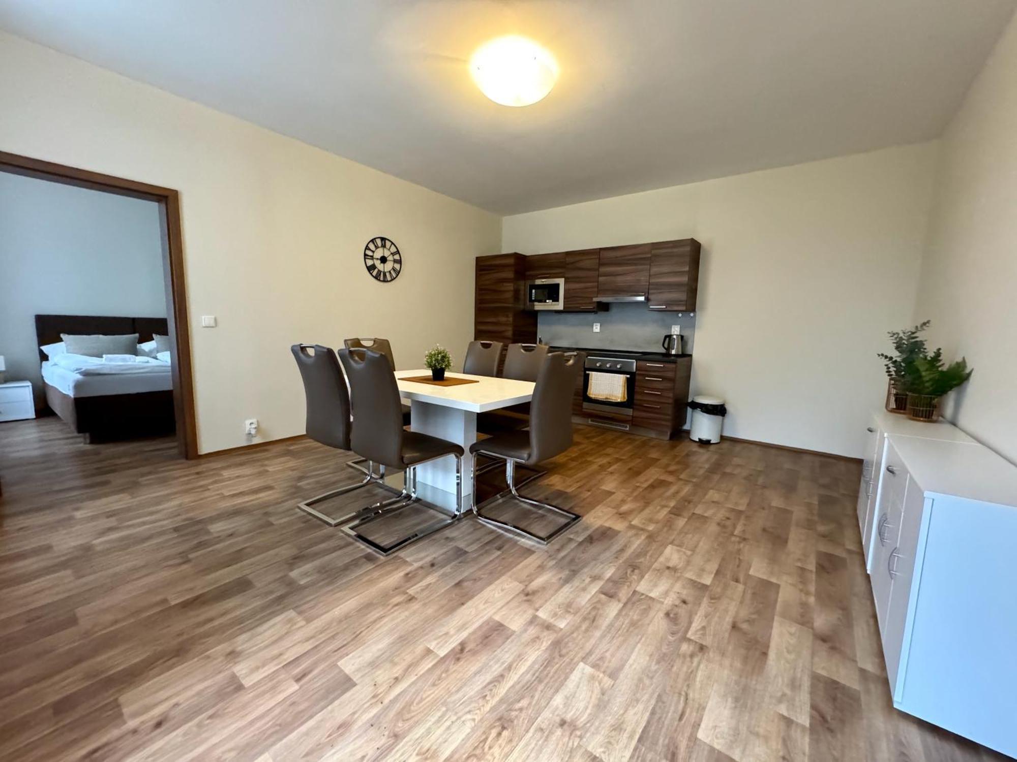 Apartmany Laubeho Namesti Cieplice Zewnętrze zdjęcie
