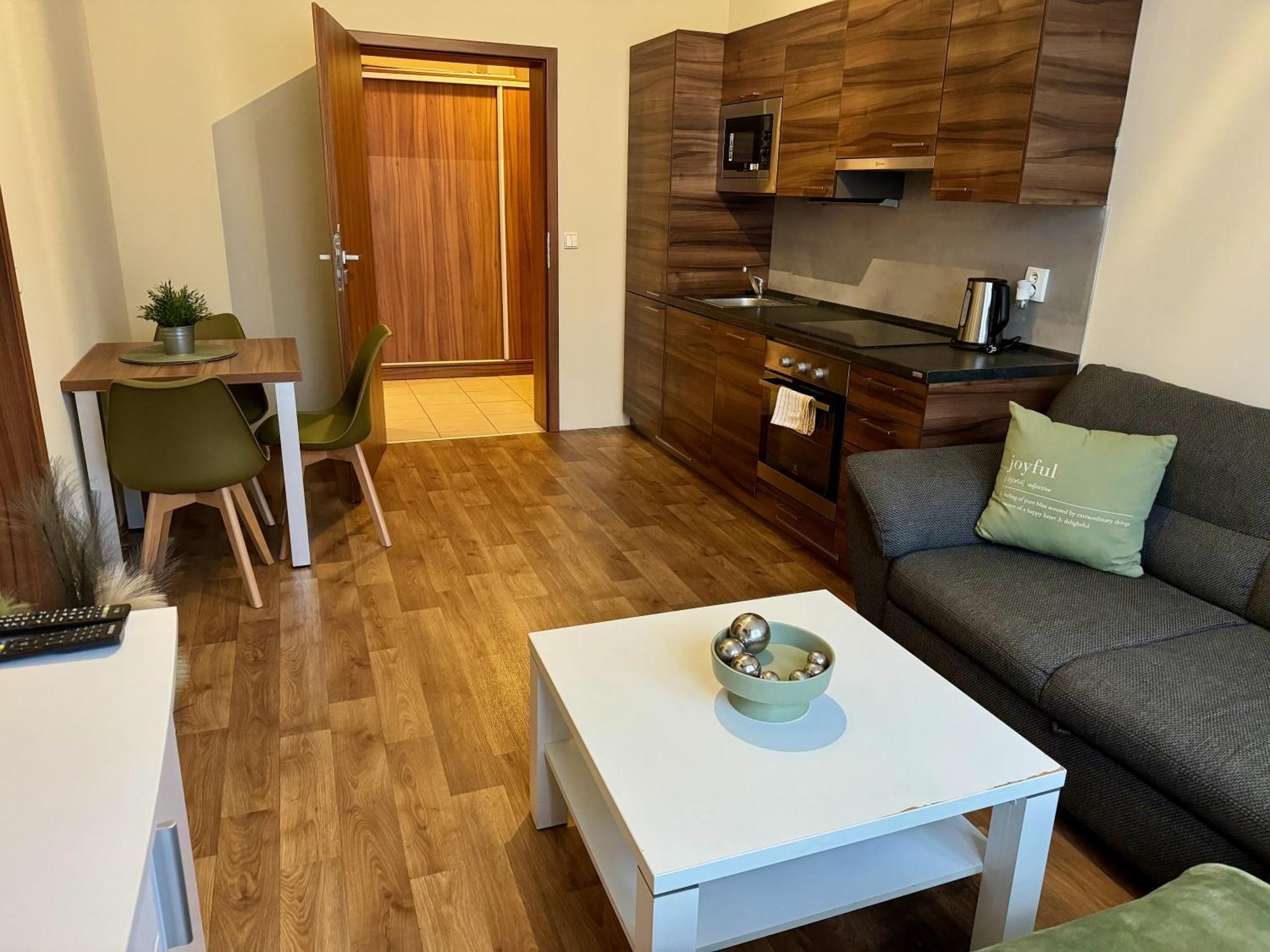 Apartmany Laubeho Namesti Cieplice Zewnętrze zdjęcie