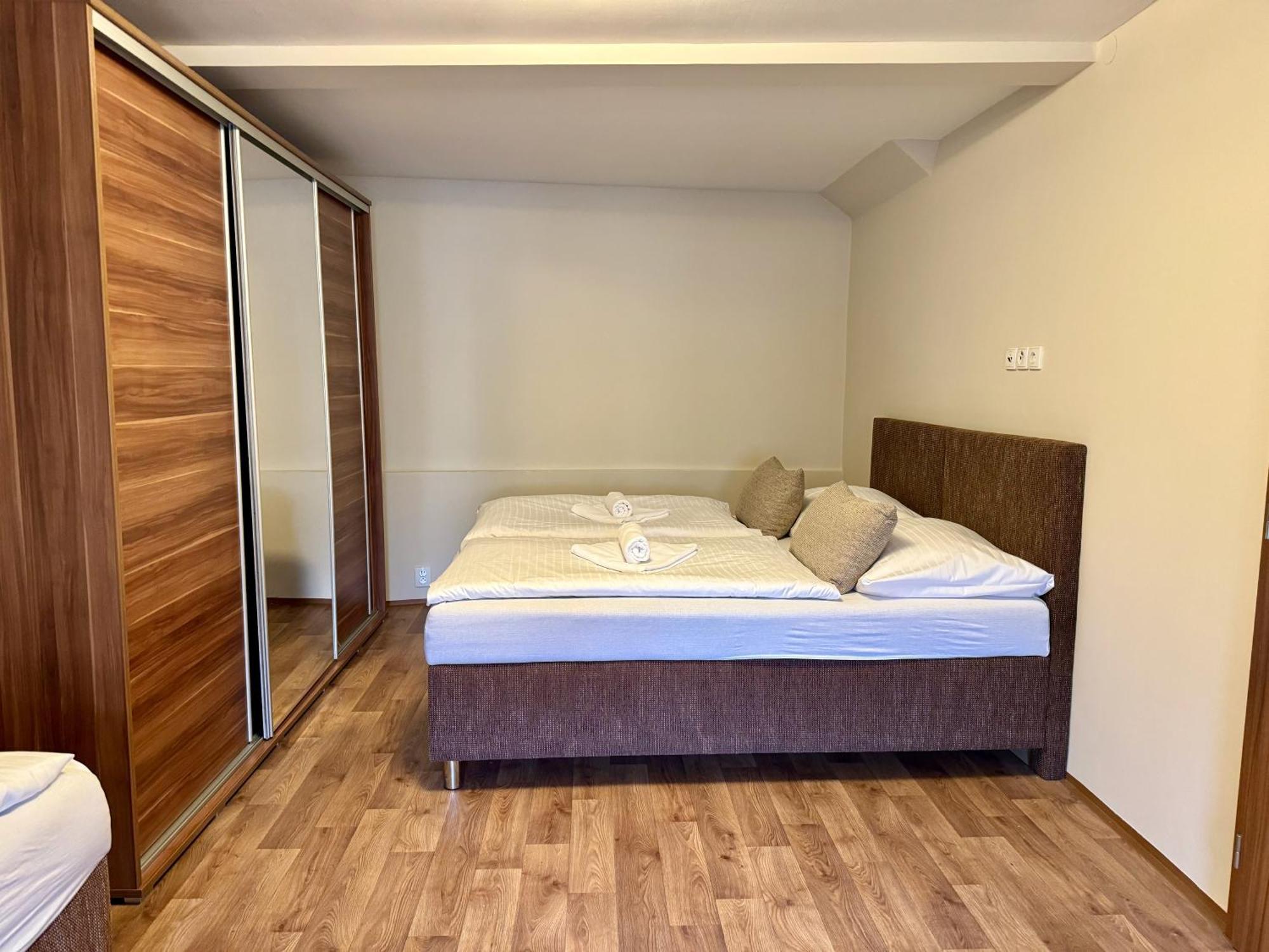 Apartmany Laubeho Namesti Cieplice Zewnętrze zdjęcie